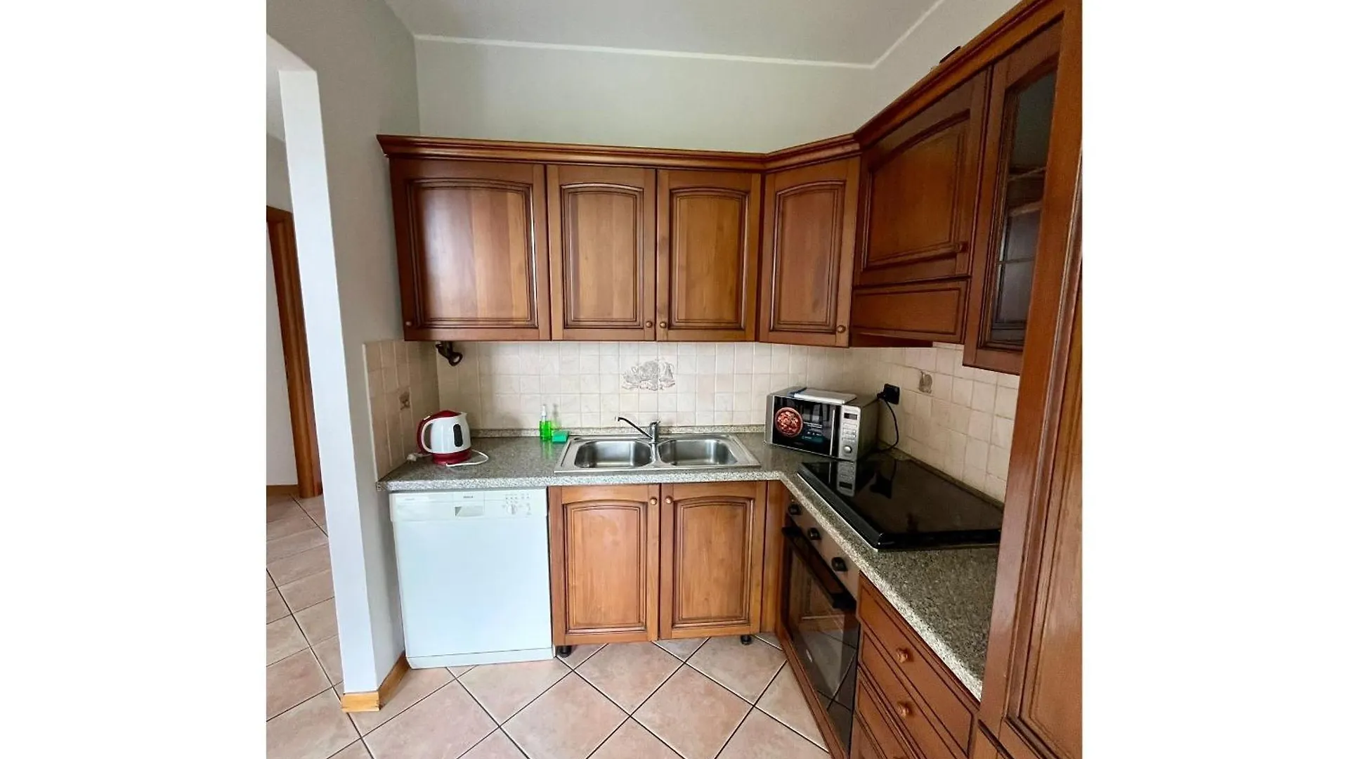 Apartment With Garden And Garage Dongo - Larihome A28 0*,  Italien